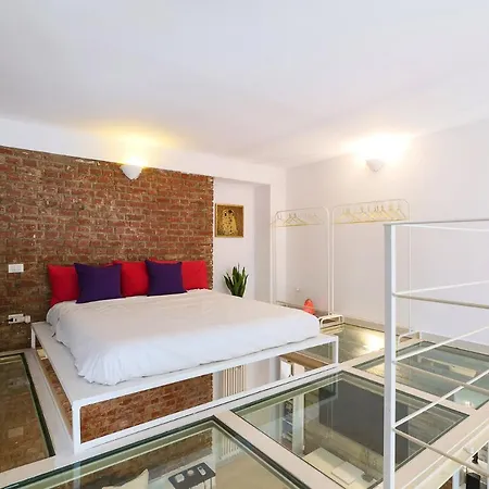 Contempora - Cenisio Loft Apartament *