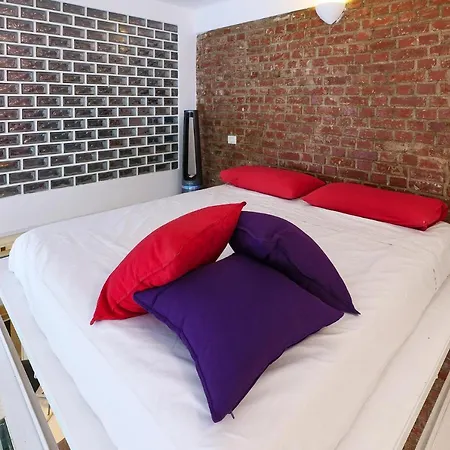 Apartment Contempora - Cenisio Loft Milan