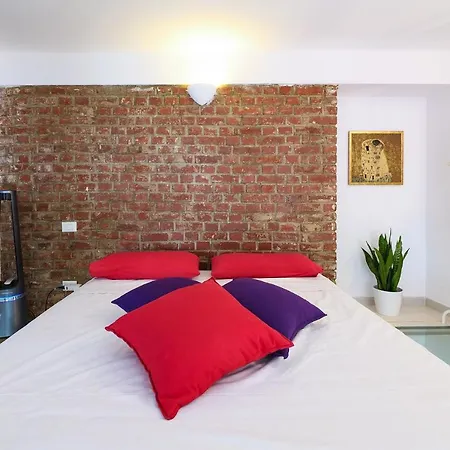 Contempora - Cenisio Loft Apartment